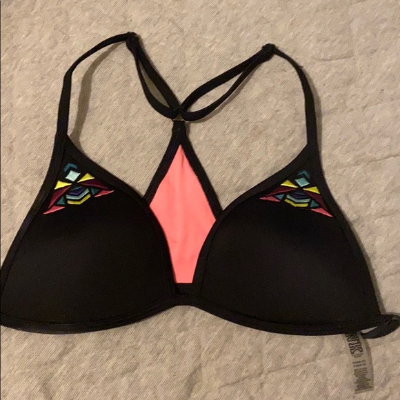 vs bikini top - Picture 1 of 3